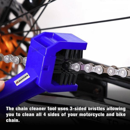 Motorcycle chain cleaning brush