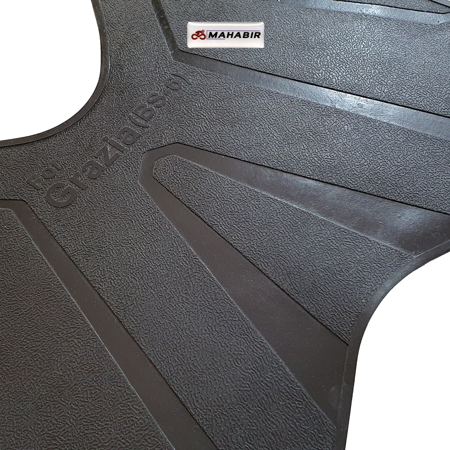 Stylish footmat for Honda Grazia
