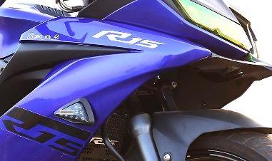 Yamaha R15 indicator
